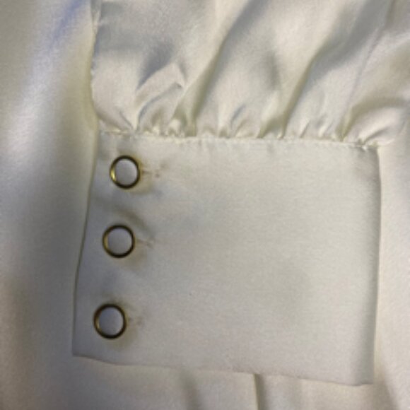 MILLY Silk Cream/Ivory Off Shoulder Top - SIZE M - Picture 4 of 4